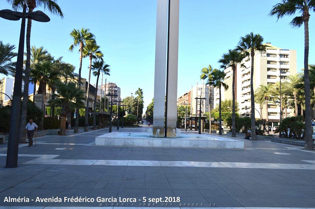 13 ALMERIA - RAMBLA FREDERICO GARCIA LORCA (21).JPG